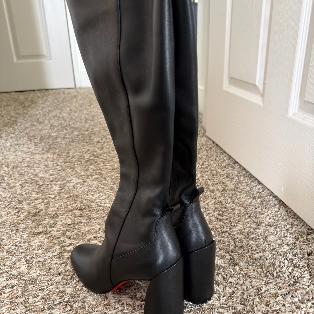 Christian Louboutin Black Knee-High Leather Boots with Red-Soled Block Heel - Picture 3 of 6